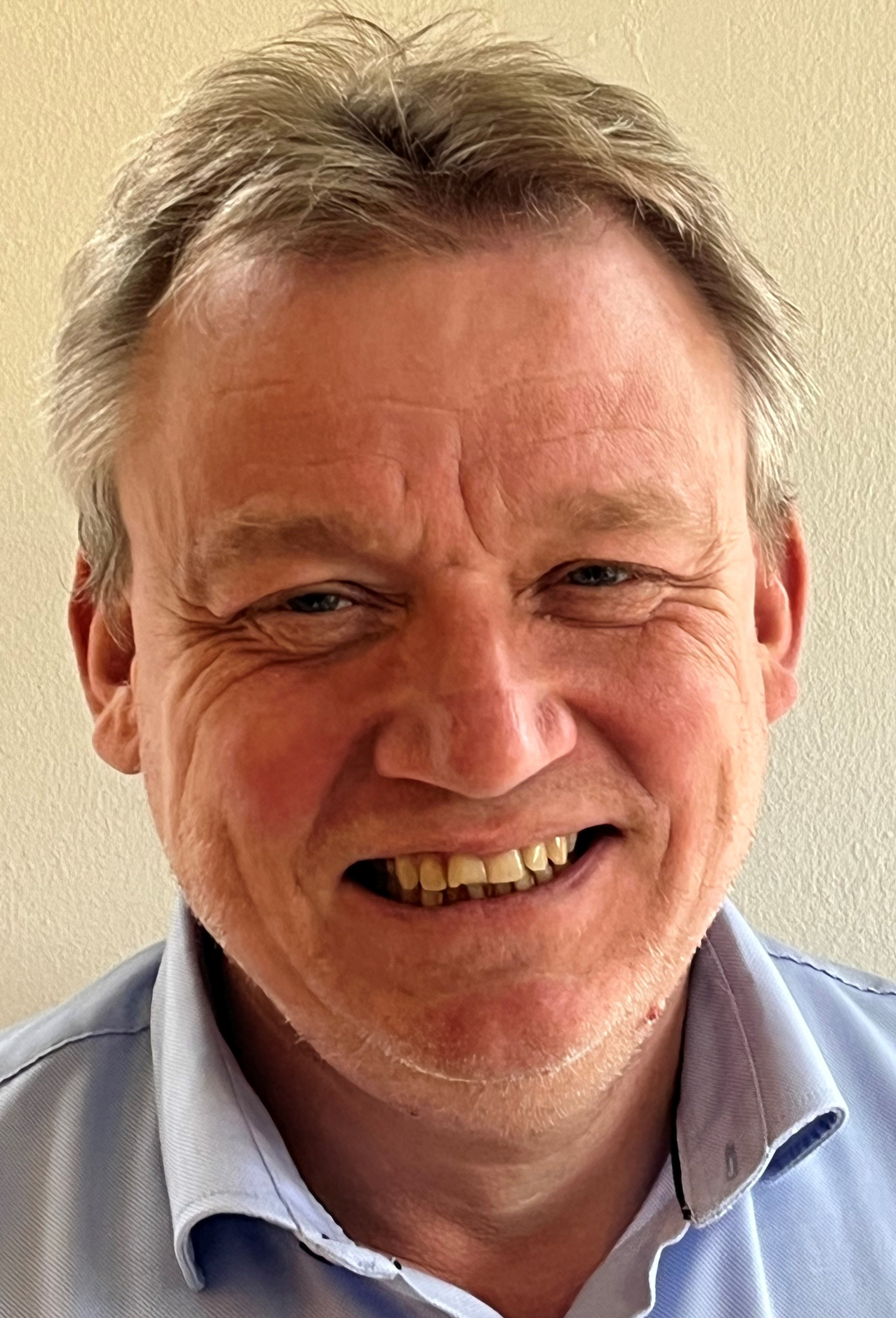 Mogens r